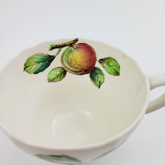 Vintage Spode Apple Teacup & Saucer Red & Green Fruit c1960s England Fall Decor - Picture 3 of 13